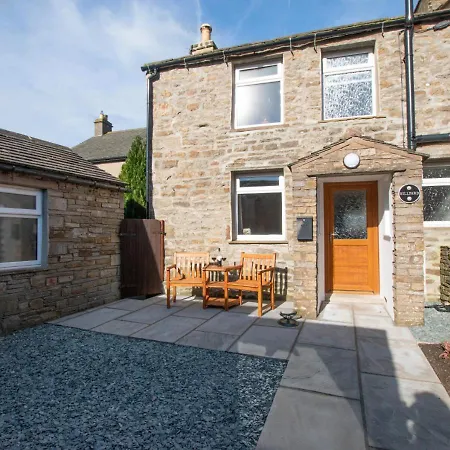 Hillyard Hawes